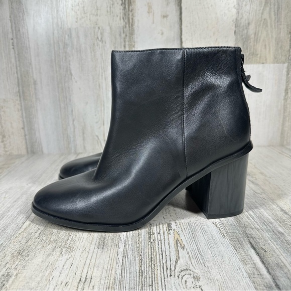 New Splendid Magnolia Leather Wood Grain Heel Ankle Boot in Black #1268 - Picture 1 of 14